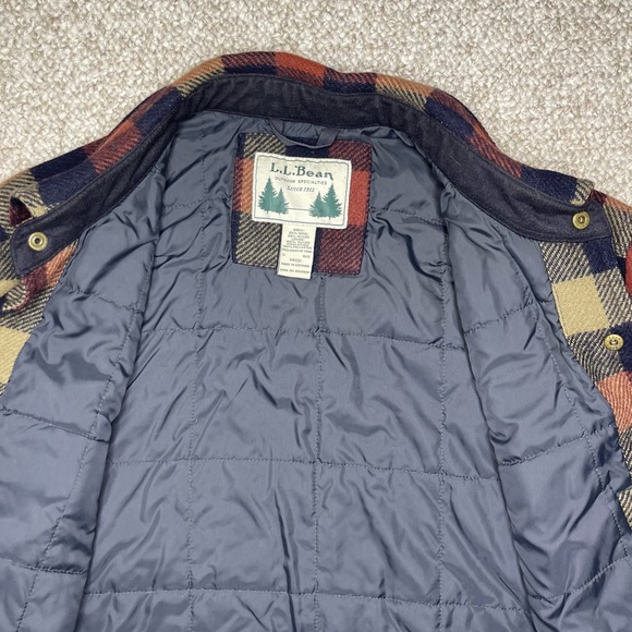 L. L. Bean wool insulated shirt jacket - Picture 5 of 12